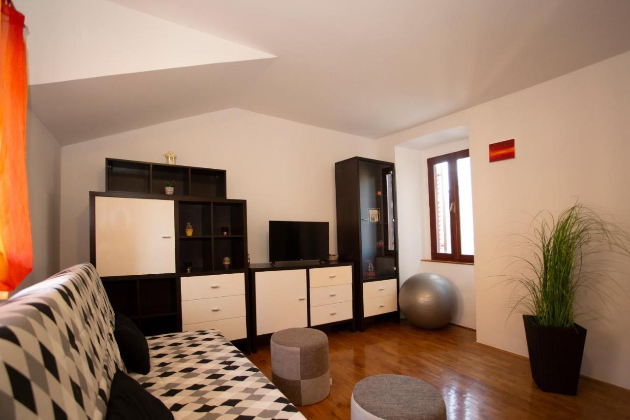 PUY Apartment Kika מראה חיצוני תמונה