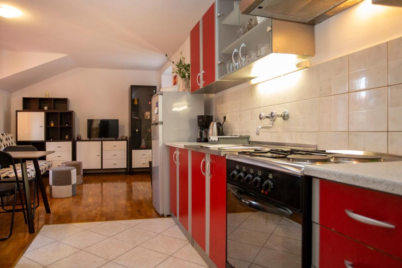 PUY Apartment Kika מראה חיצוני תמונה